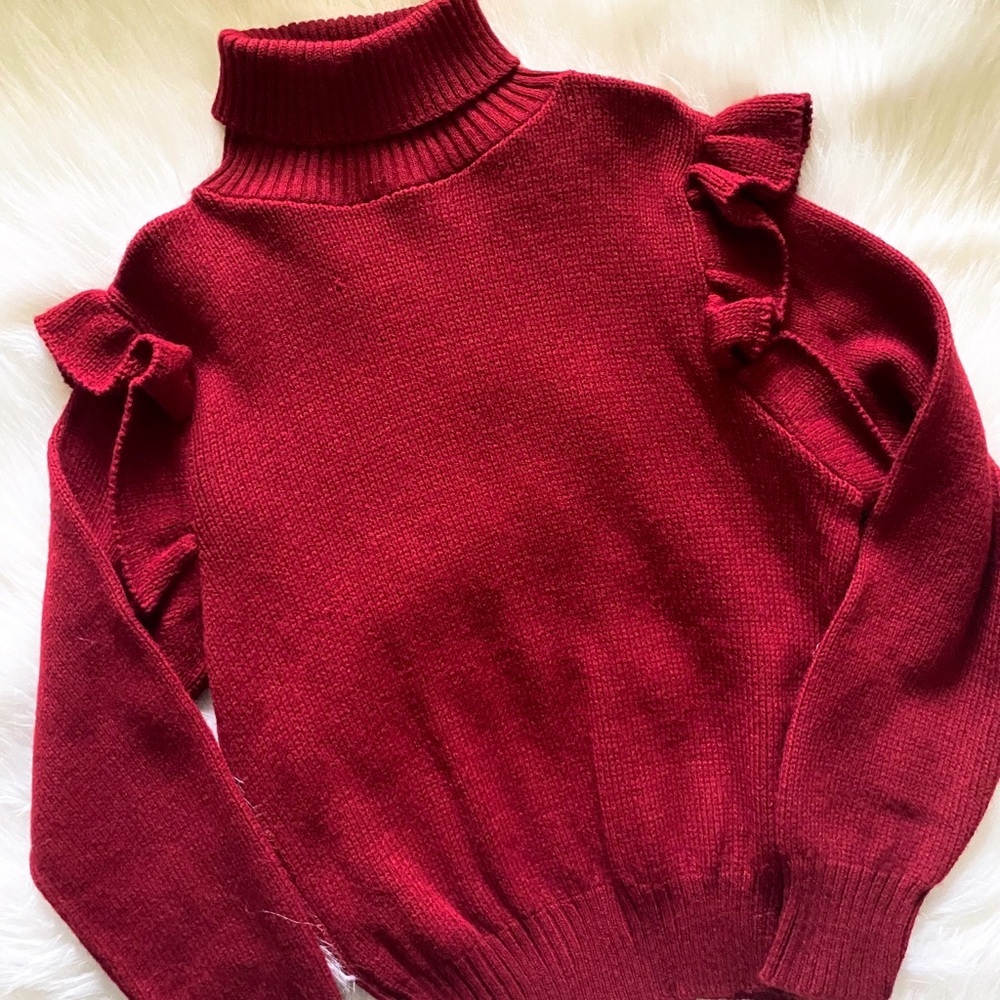 Vintage Ruffled Sleeve Red Turtleneck Sweater M